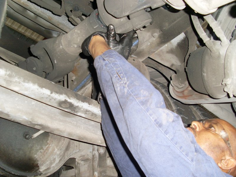 Checking for play in jackshaft